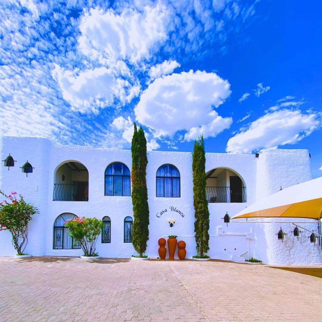 Casa Blanca Boutique Hotel Pension Windhoek Exterior photo