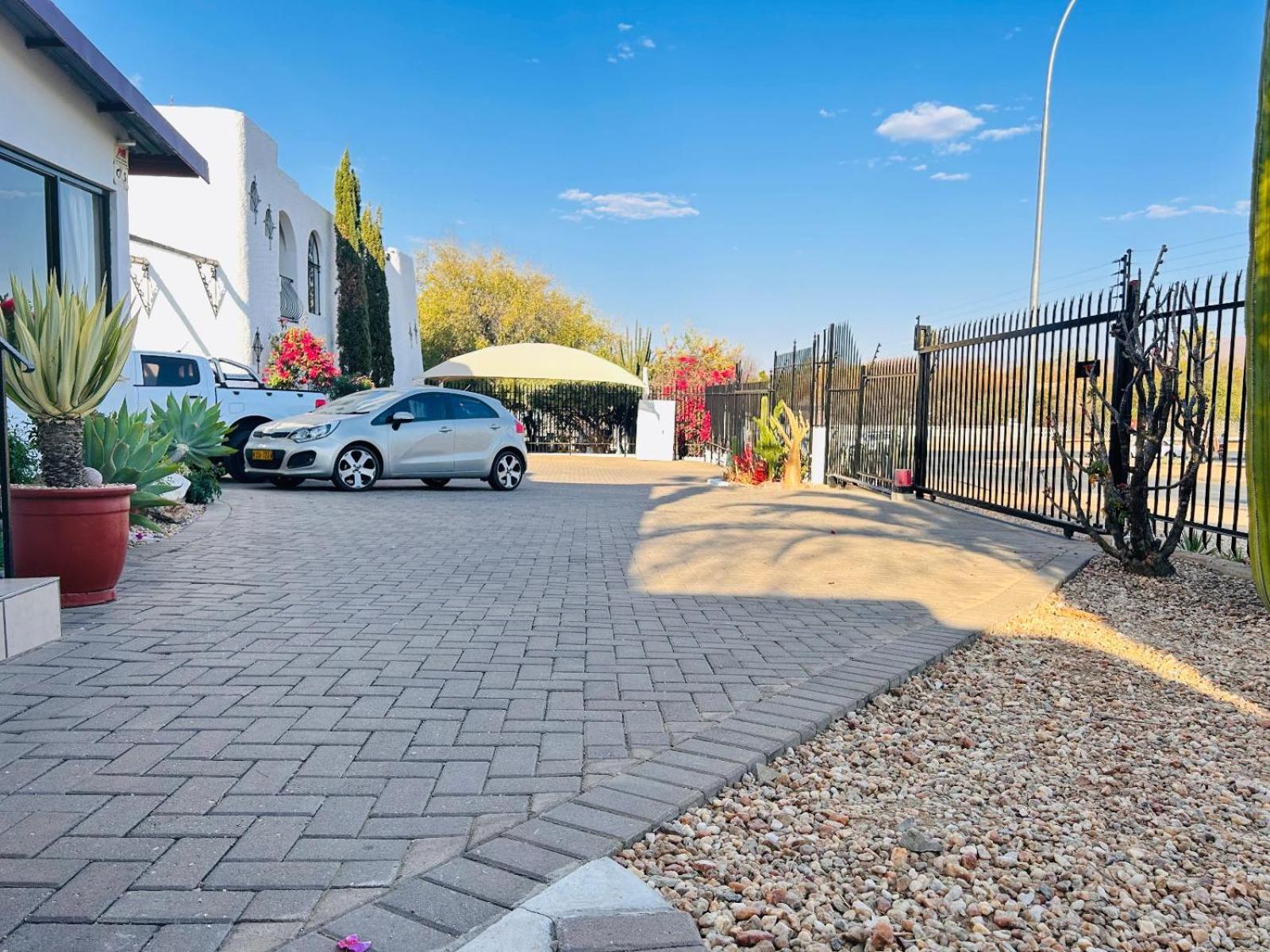 Casa Blanca Boutique Hotel Pension Windhoek Exterior photo